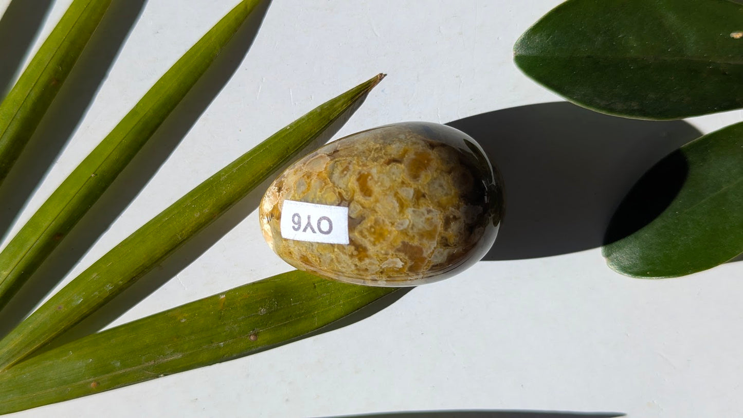 OY6 Opale verte Oeuf de Yoni