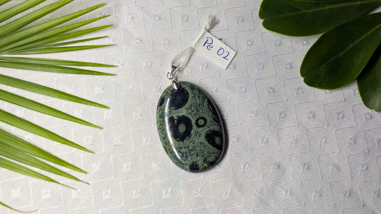 Pe 02 Pendentif Jaspe Kambamba Ovale