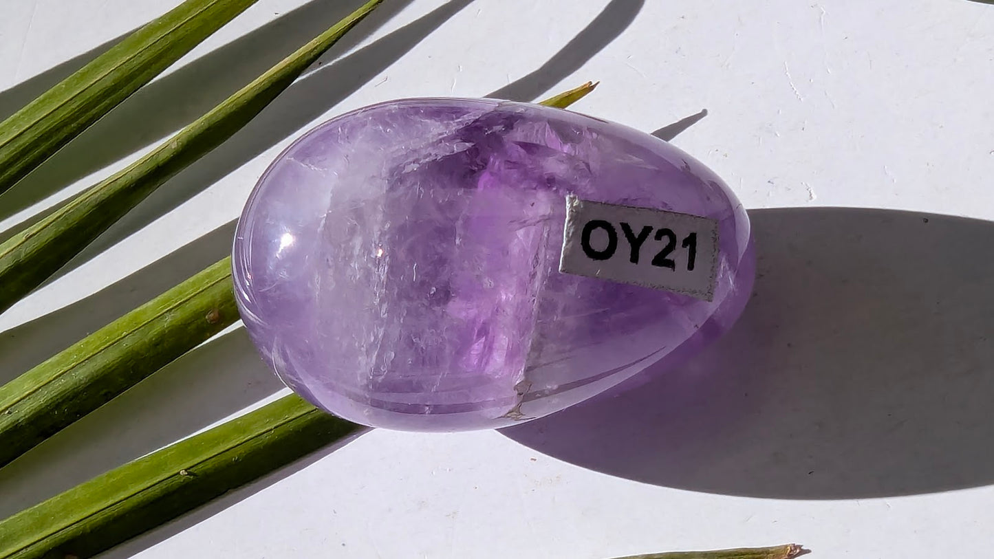 OY21 Améthyste Oeuf de Yoni