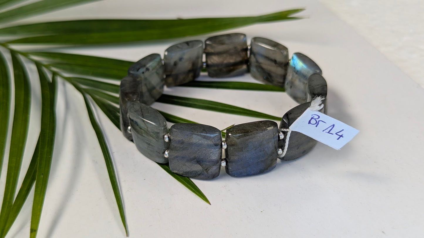 Br14 Labradorite bracelet