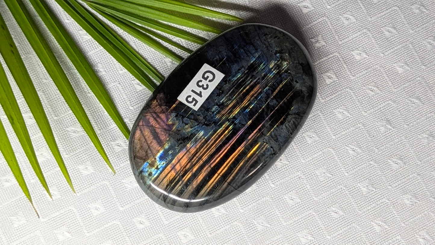 G315 Labradorite galet