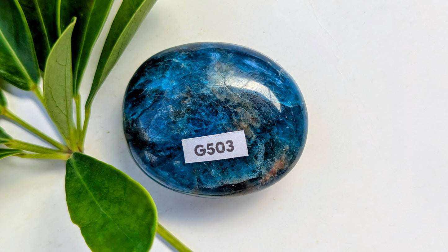 G503 Apatite galet