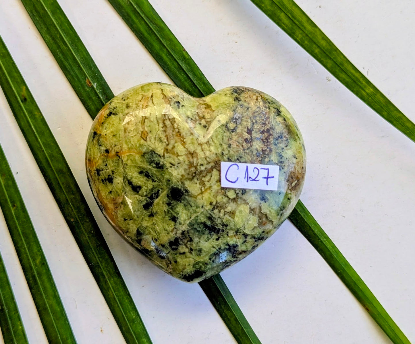 C127 Opale verte Coeur