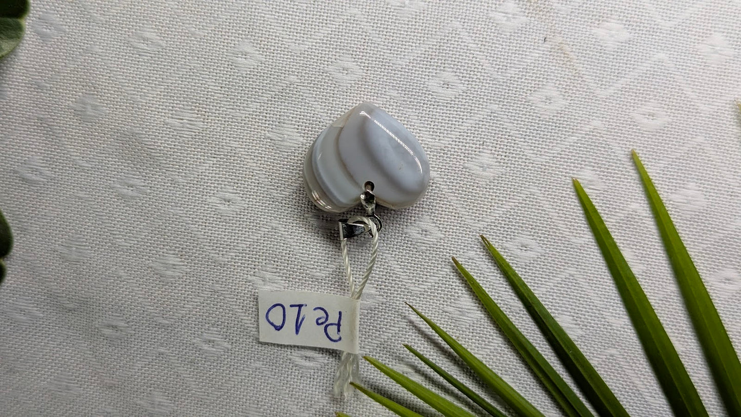 Pe 10 Pendentif Agate fumé Coeur