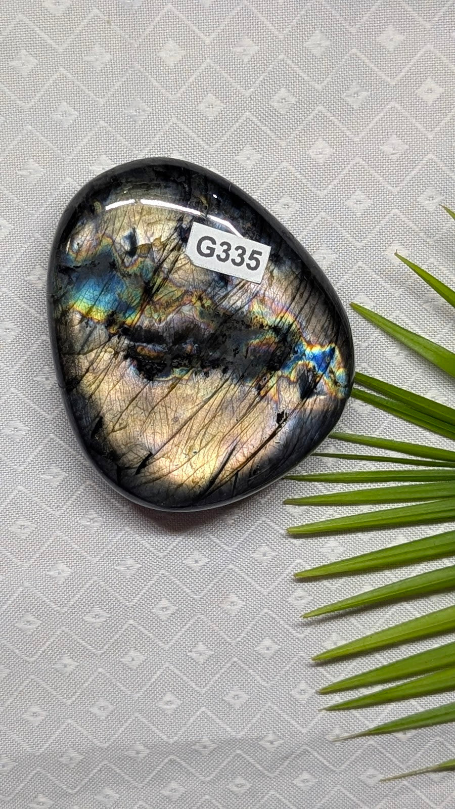 G335 Labradorite galet