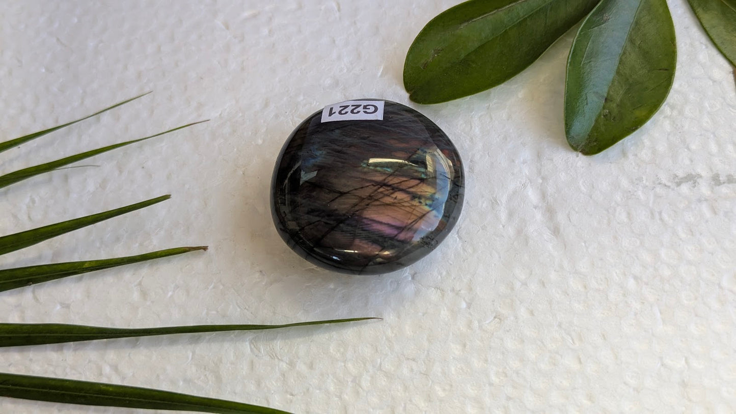 G221 Labradorite Galet