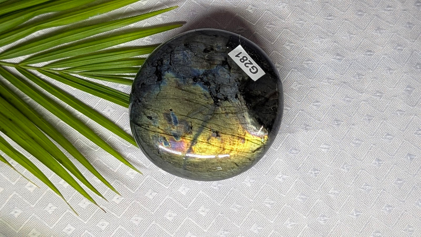 G281 Labradorite galet