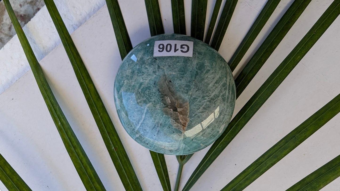 G106 Amazonite Galet