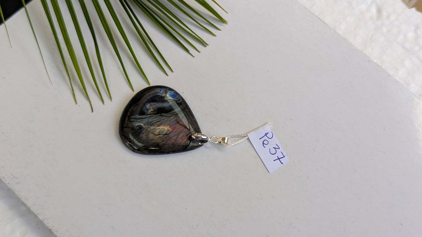 Pe37 Pendentif Labradorite Goutte