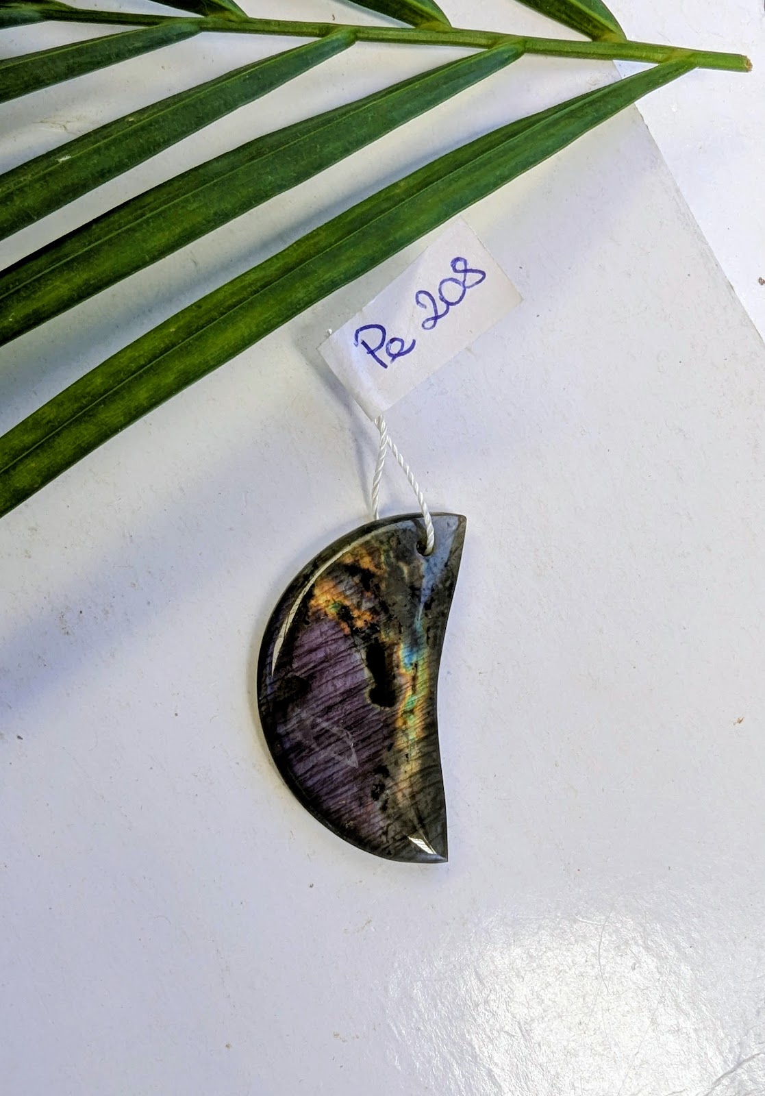 Pe 208 Labradorite pendentif