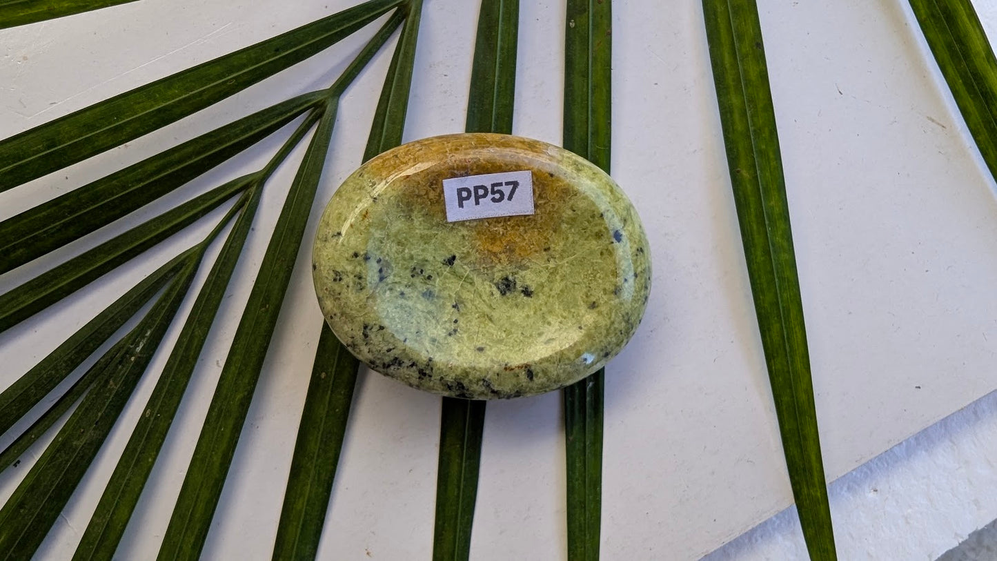 PP57 Opale Verte Pierre de pouce