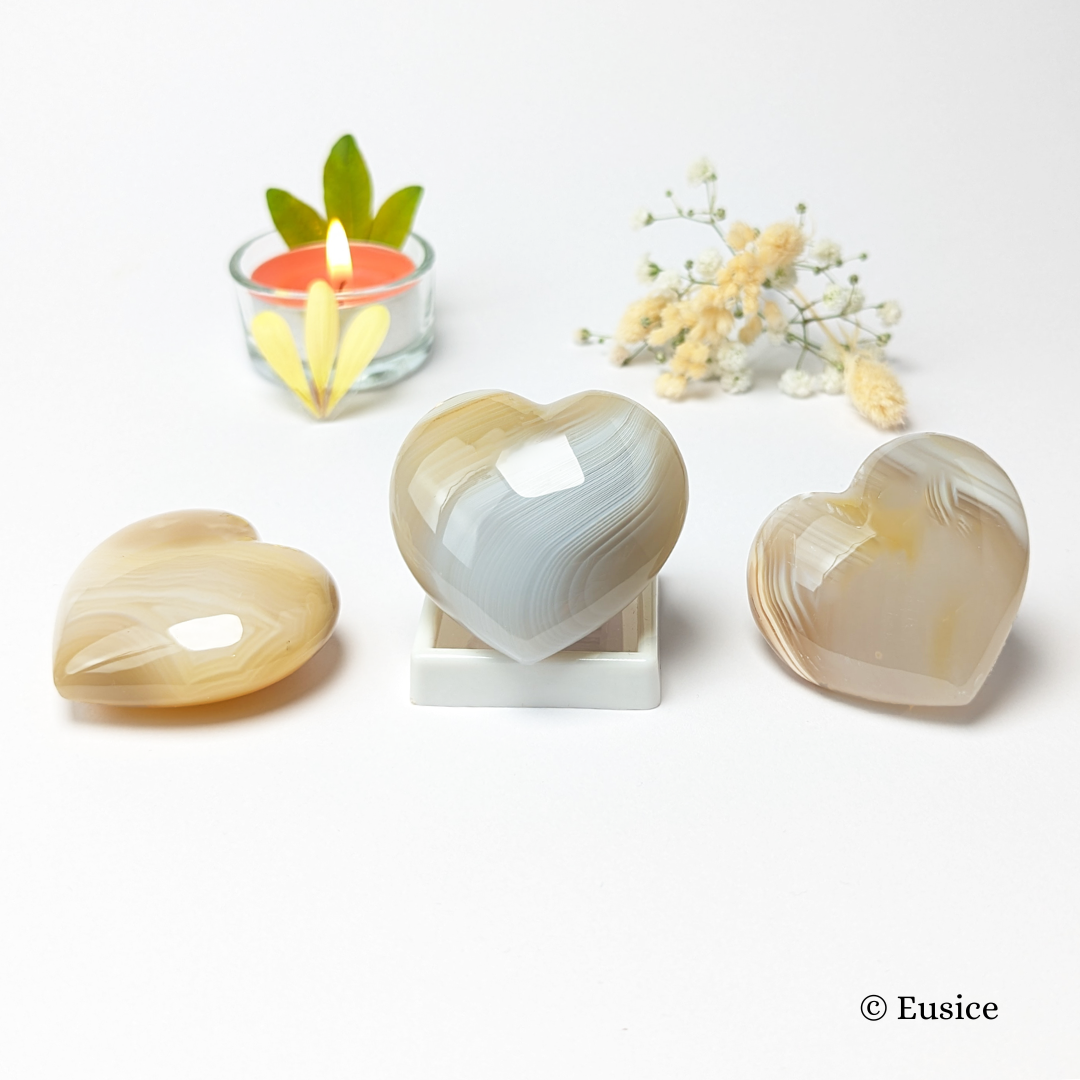 Agate Cœur, pierre naturelle fait-main