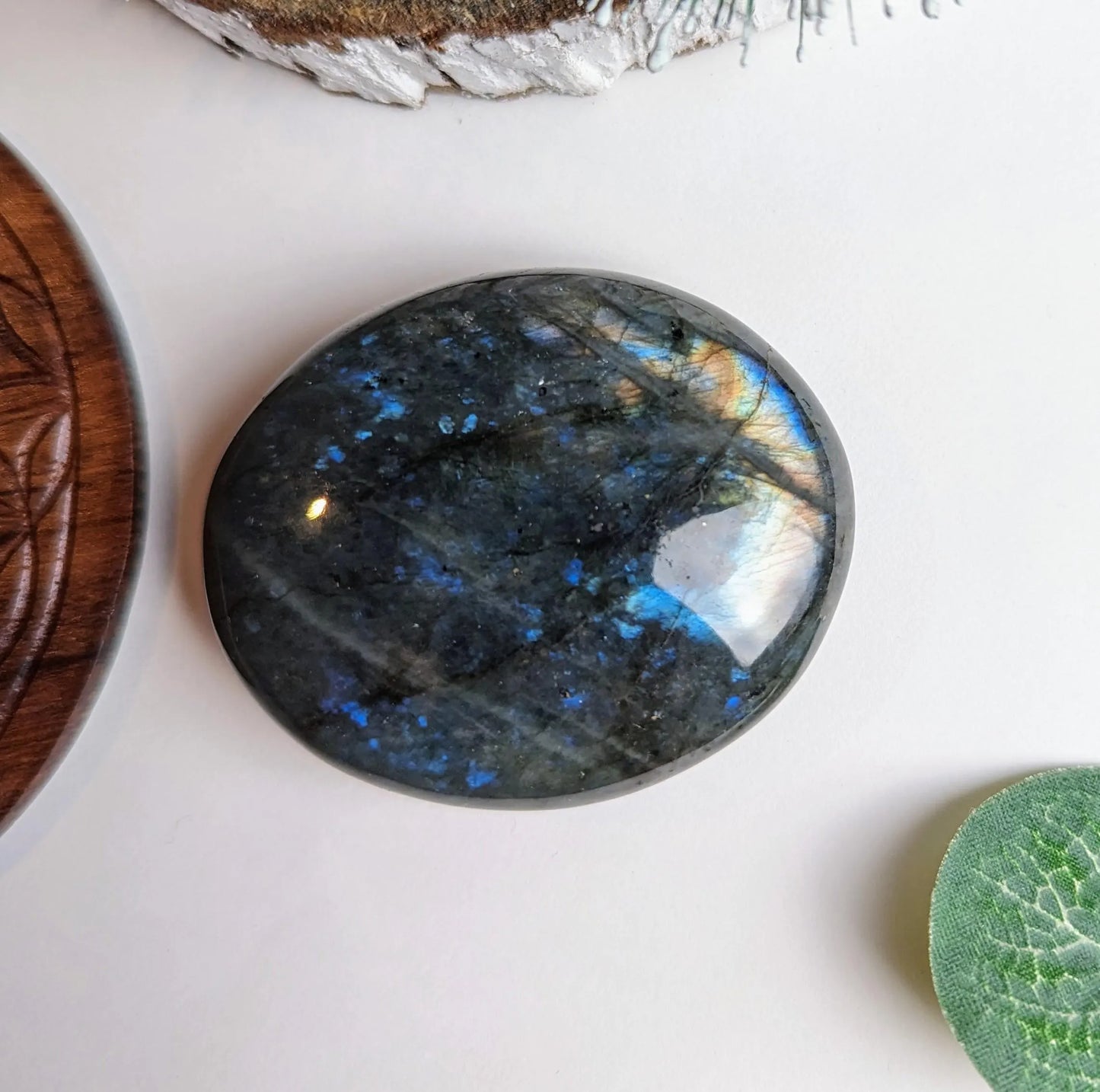 Labradorite Galet Violette, 100% naturelle fait main, protection et beauté unique