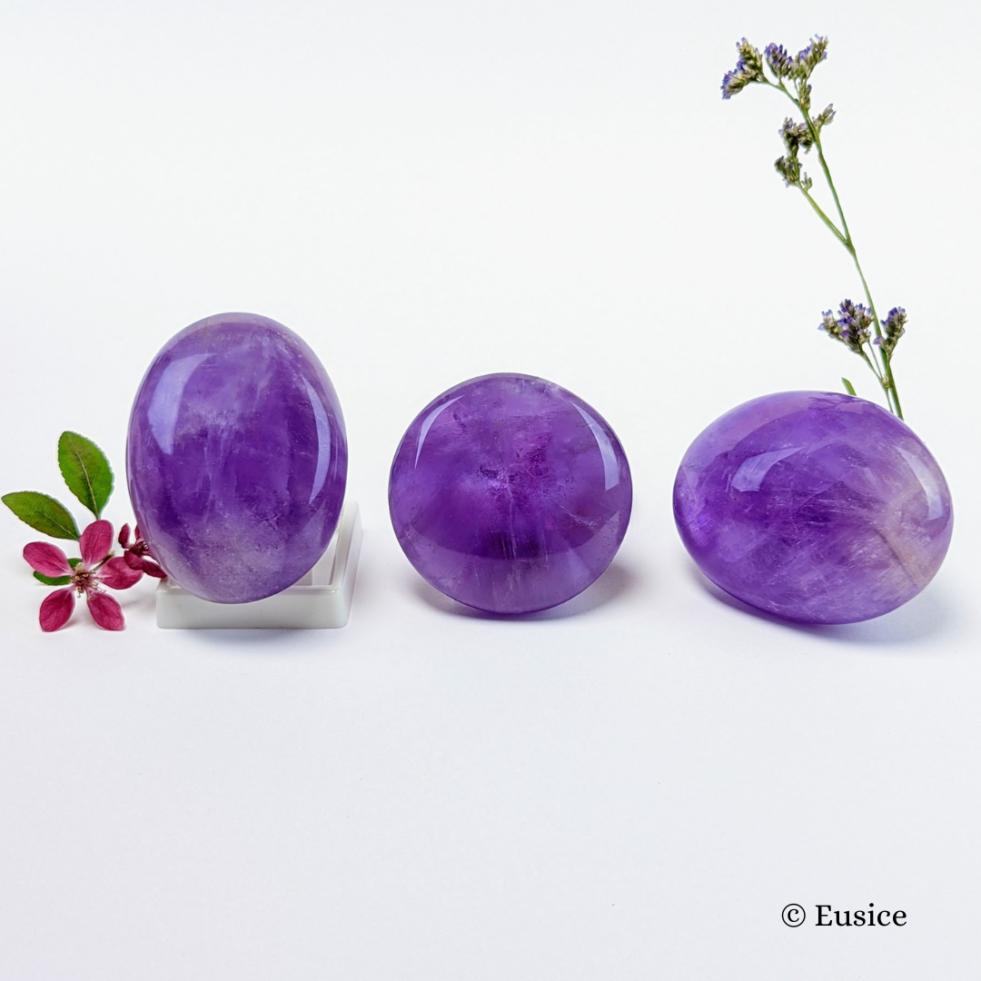 Amethyst, my handmade Litho Pebble