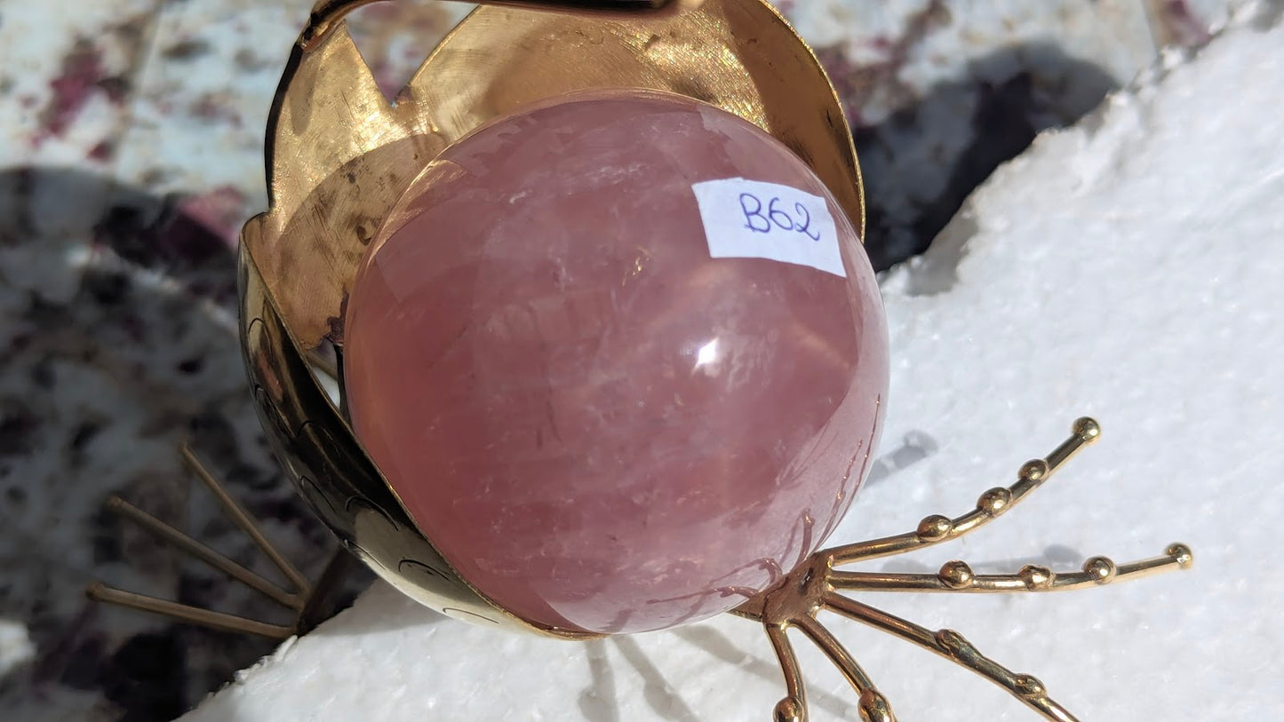 B62 Quartz rose sphère