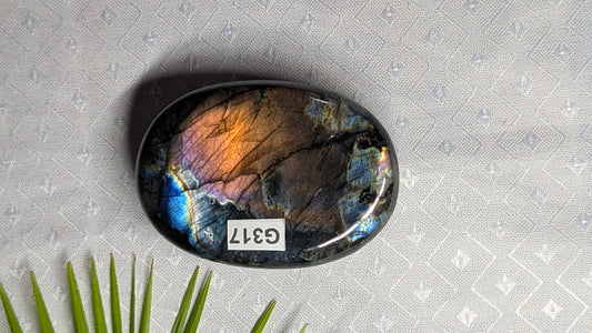 G317 Labradorite galet