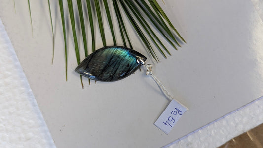 Pe54 Pendentif Labradorite Feuille