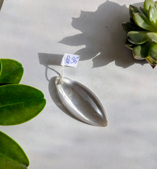 Pe96 Cristal de roche Pendentif