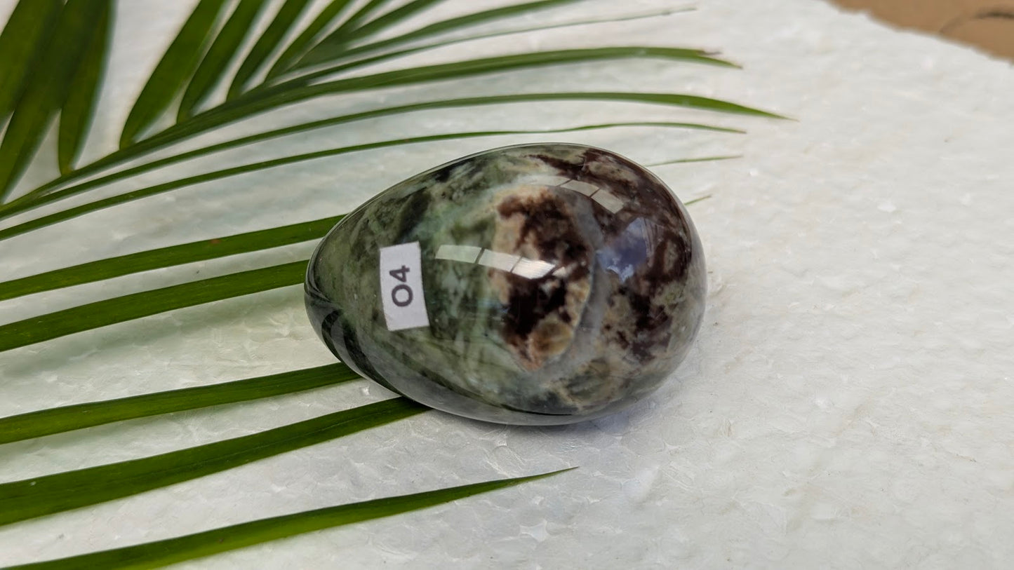 O4 Chrysoprase Oeuf