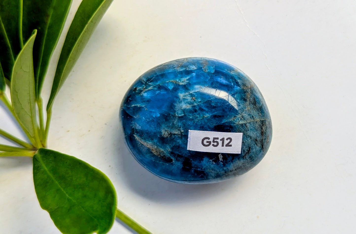 G512 Apatite galet