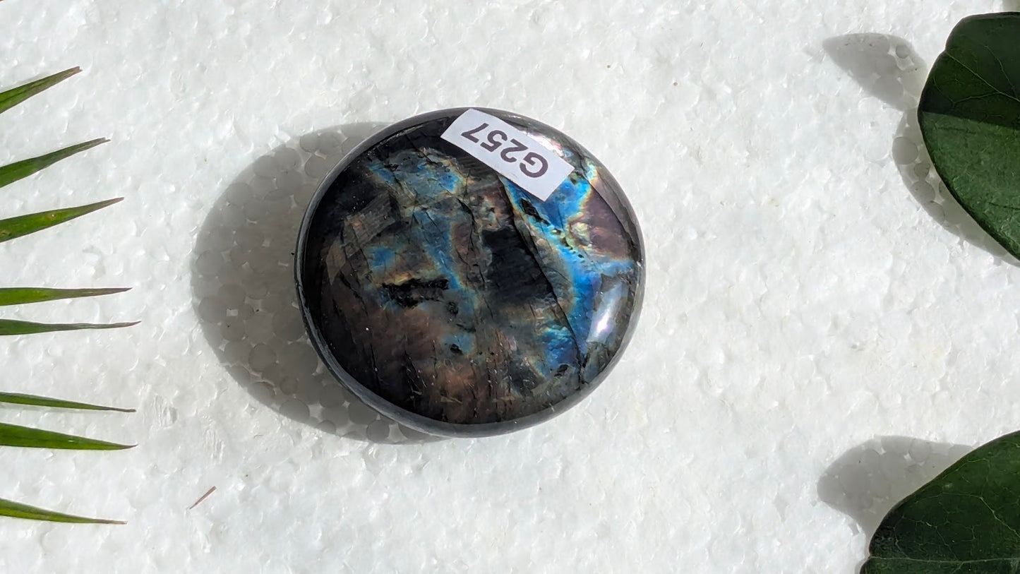 G257 Labradorite Galet