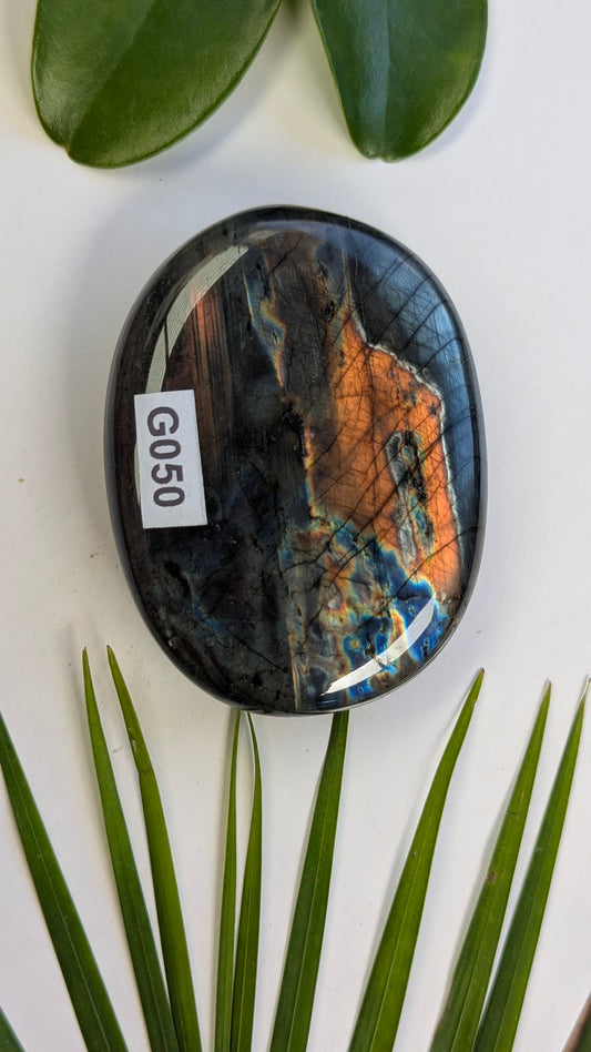 G050 Labradorite galet