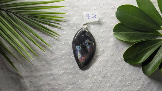 Pe 08 Pendentif Labradorite Feuille