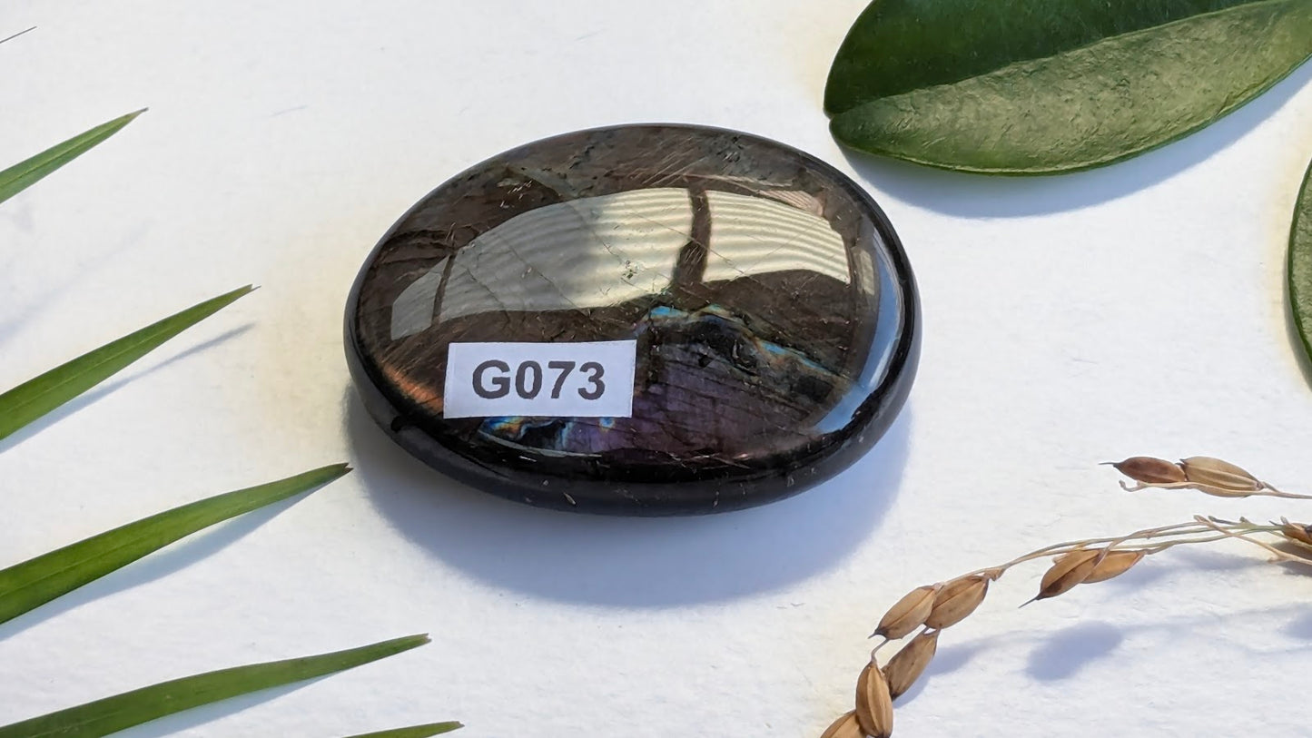 G073 Labradorite galet