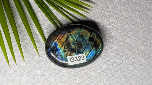 G323 Labradorite galet