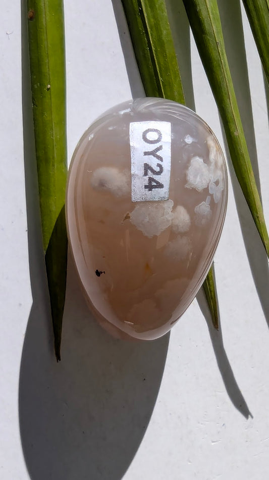 OY24 Agate fleur Oeuf de Yoni