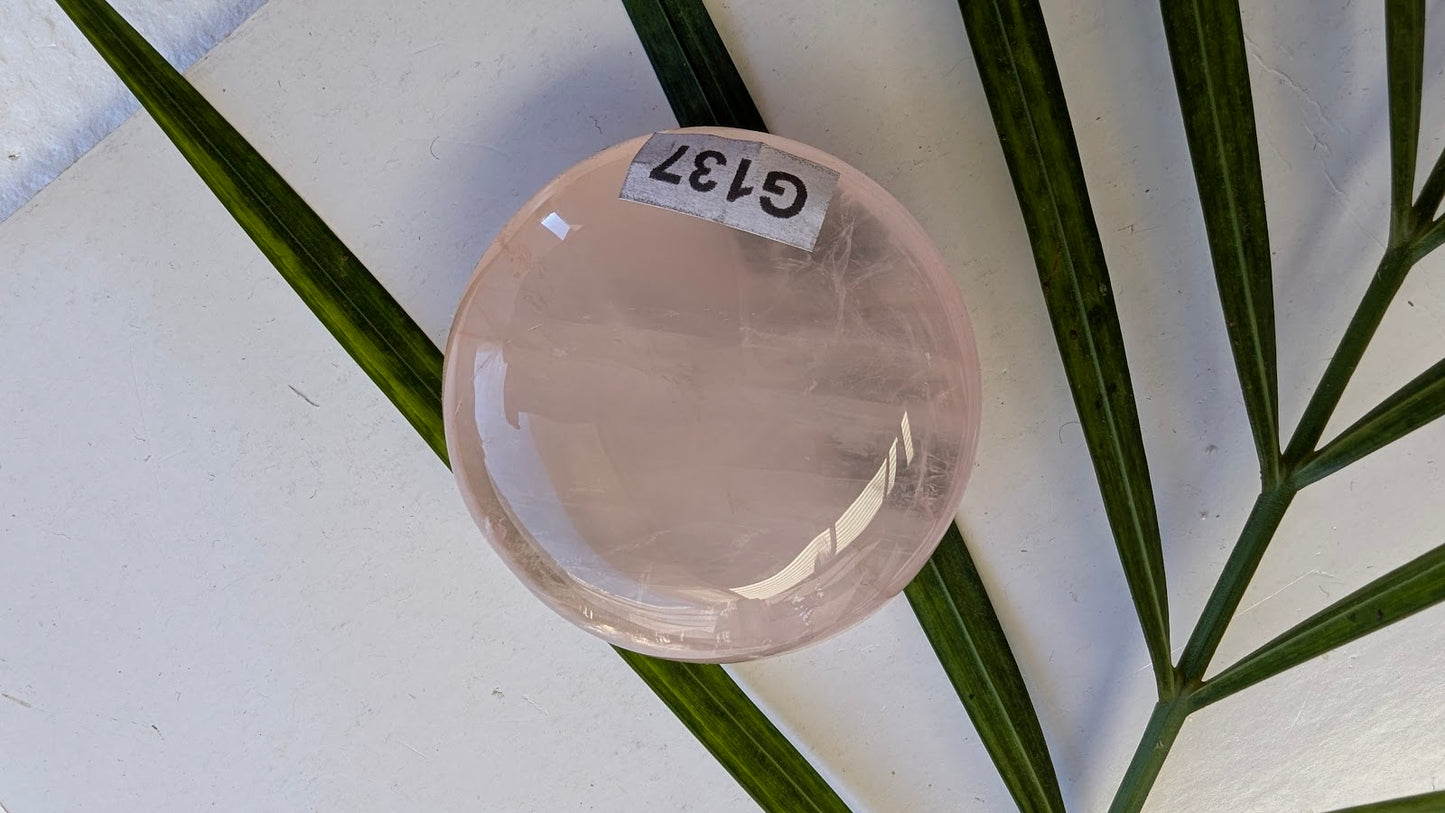 G137 Quartz rose Galet