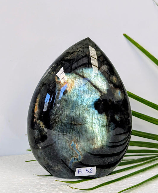 FL52 Labradorite Forme libre