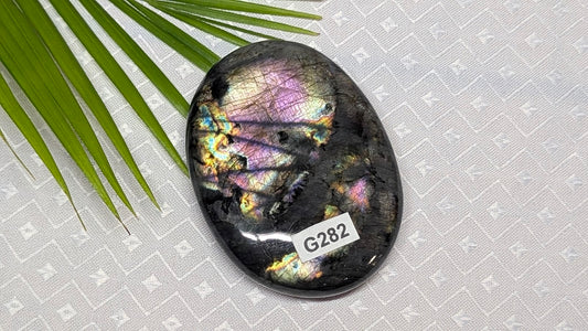 G282 Labradorite galet