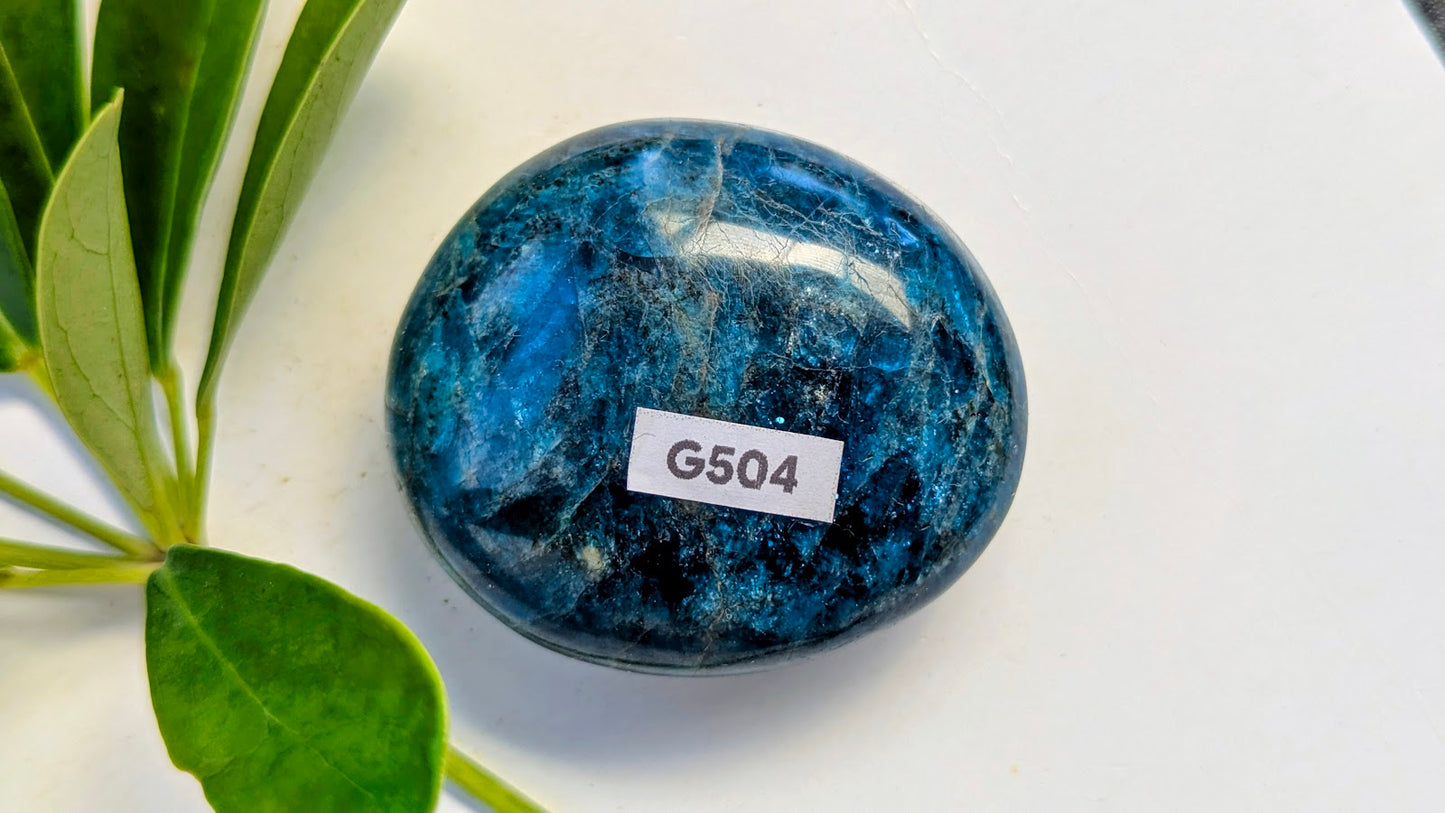 G504 Apatite galet