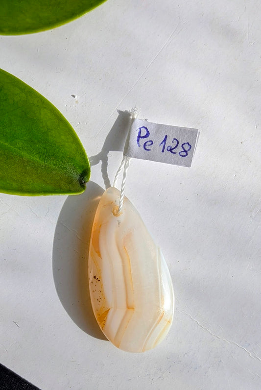 Pe 128 Agate Pendentif