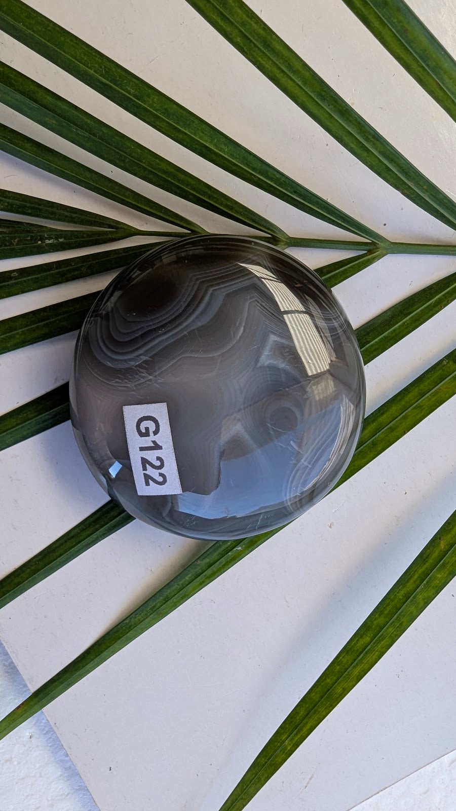 G122 Agate rubanée Galet