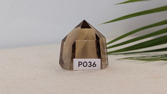 P036 Quartz-fumé Prisme