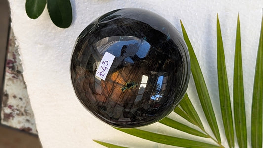 B43 Labradorite Sphère