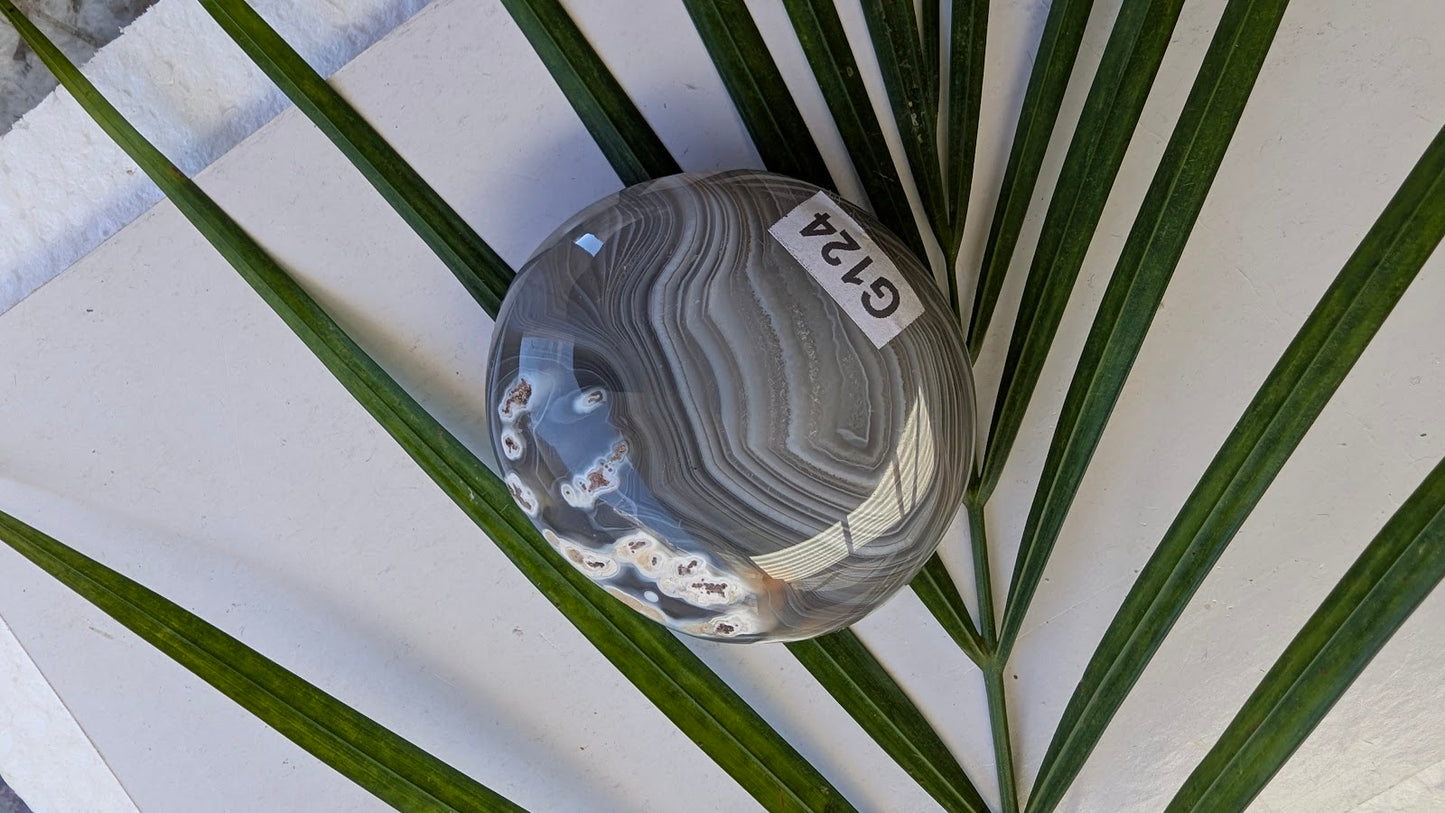 G124 Agate Galet