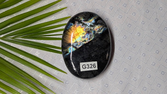 G326 Labradorite galet