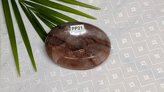 PP21 Quartz hematoide rouge pierre de pouce