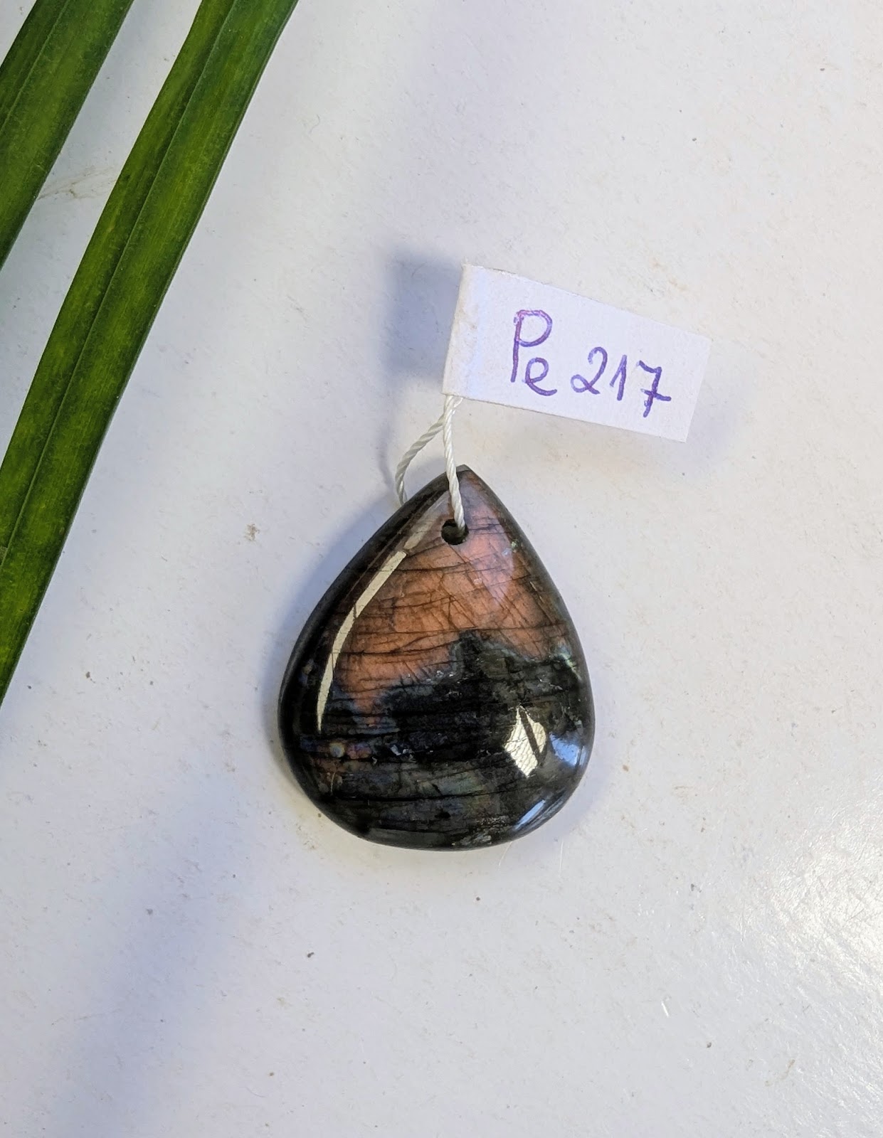 Pe 217 Labradorite pendentif