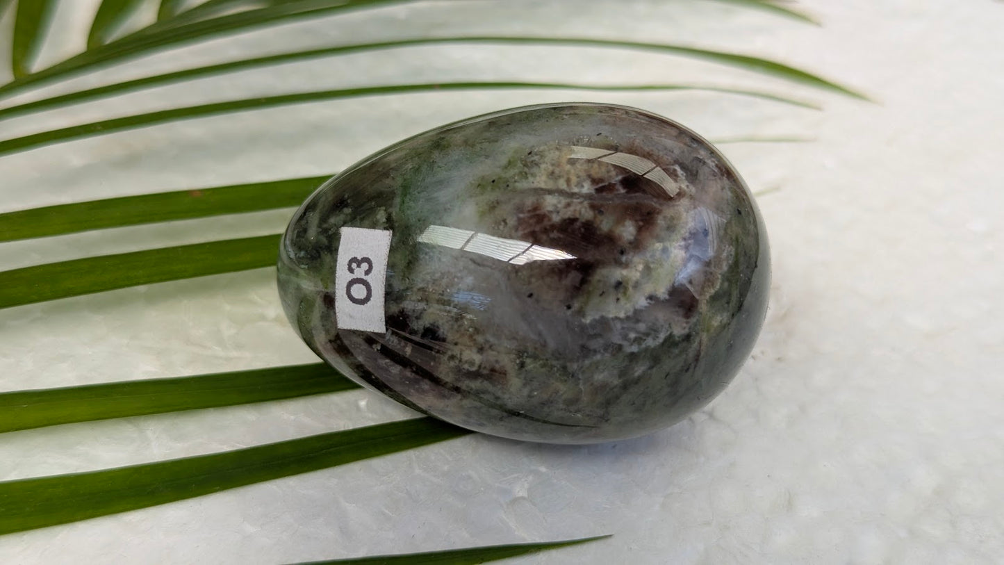 O3 Chrysoprase Oeuf