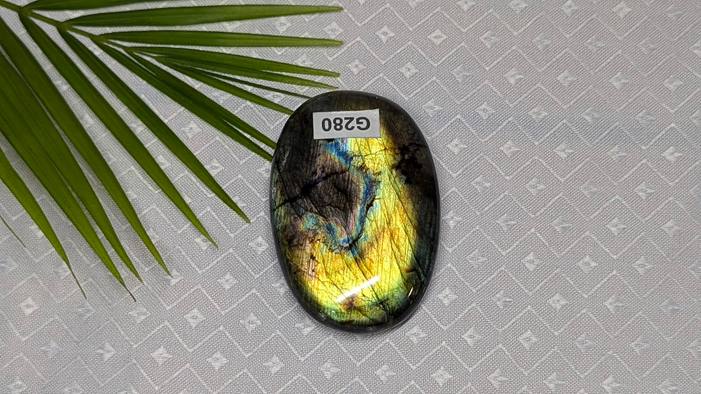 G280 Labradorite galet