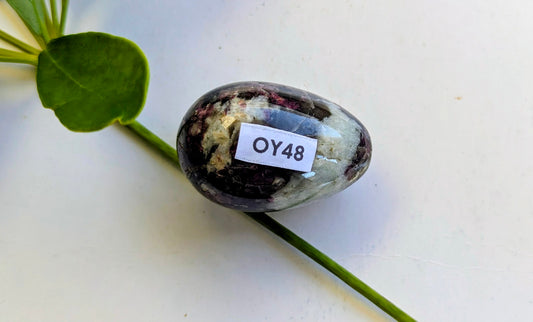 OY48 Tourmaline Rose Oeuf de Yoni