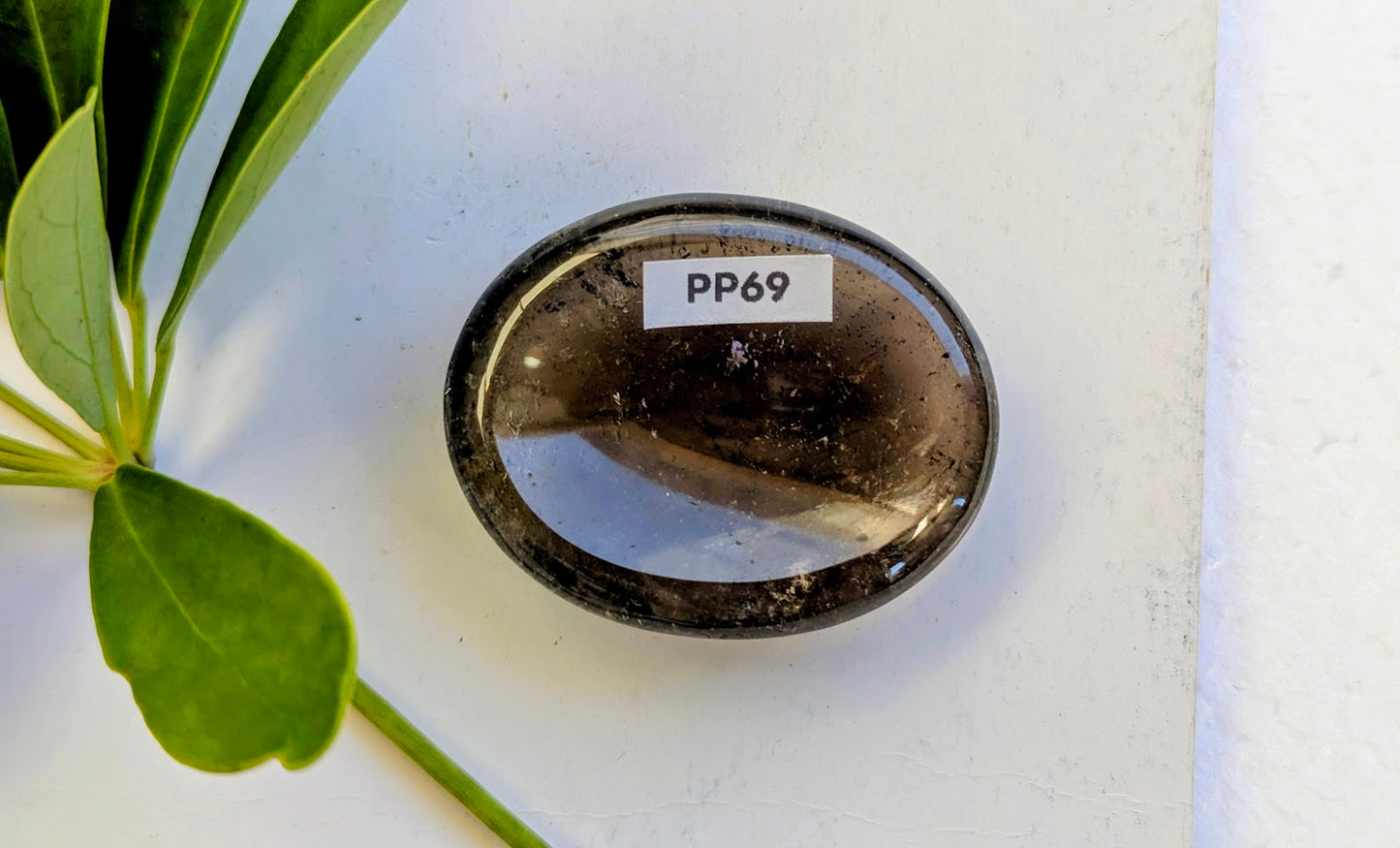 PP69 Quartz-fumé pierre de pouce