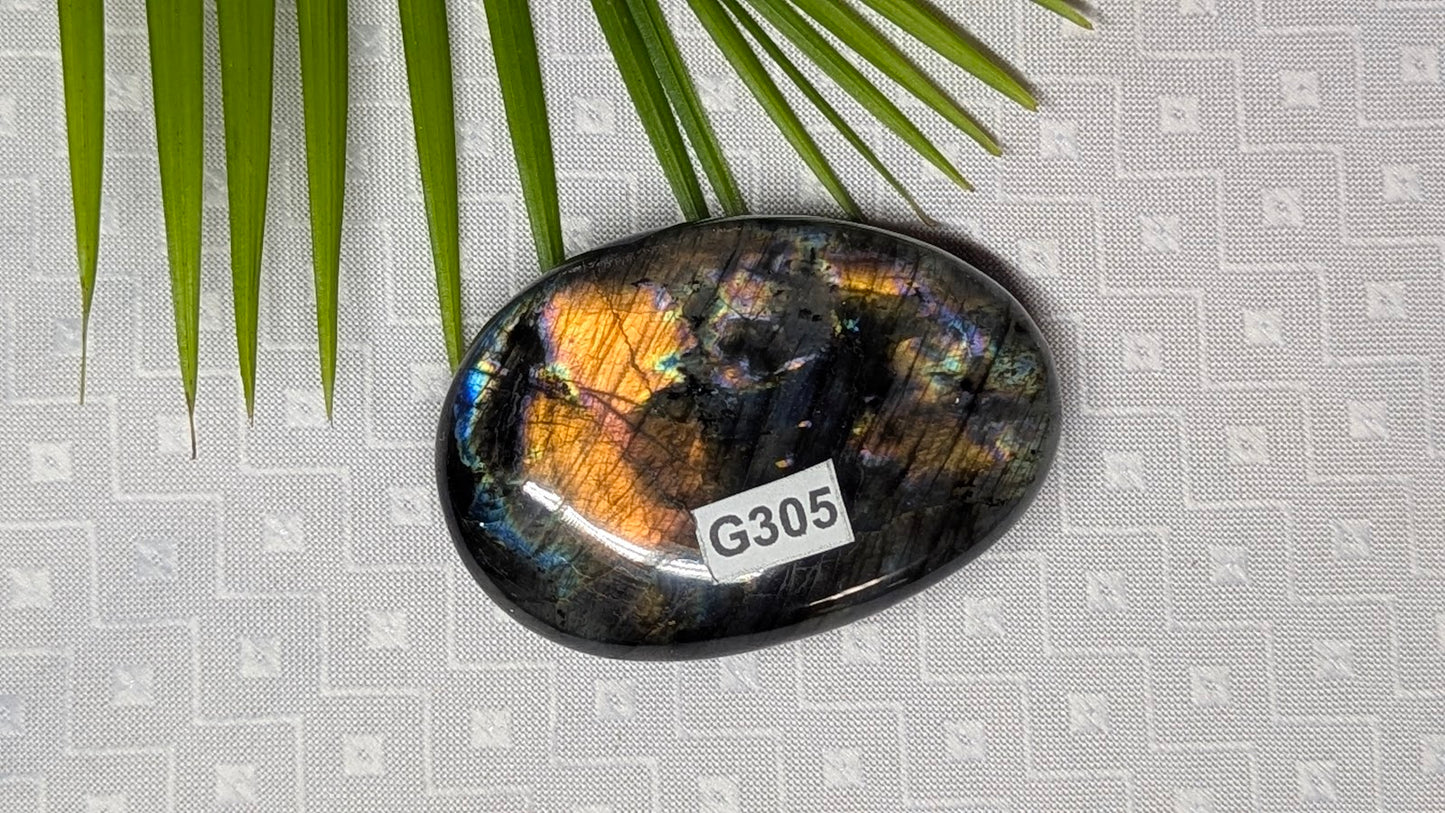 G305 Labradorite galet