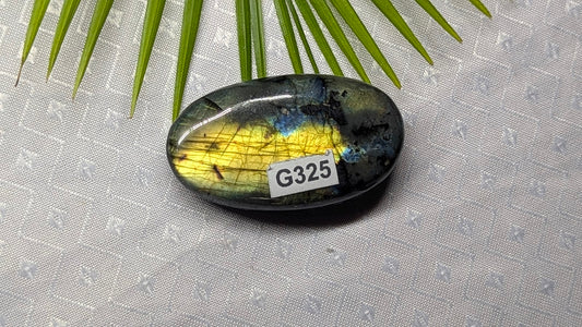 G325 Labradorite galet