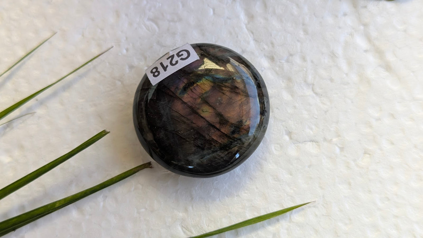 G218 Labradorite Galet