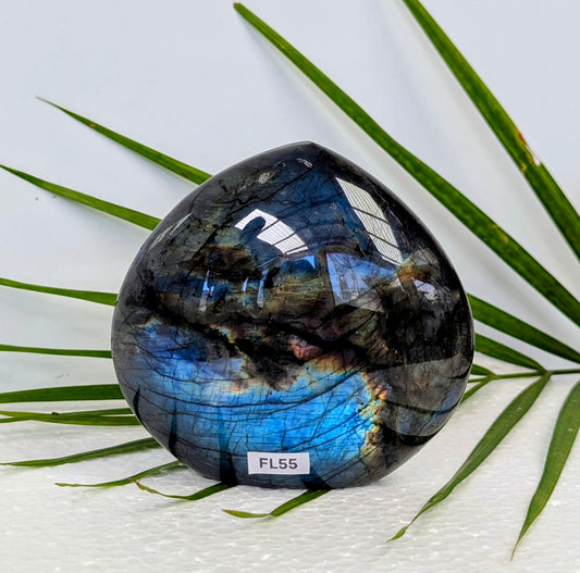FL55 Labradorite Forme libre